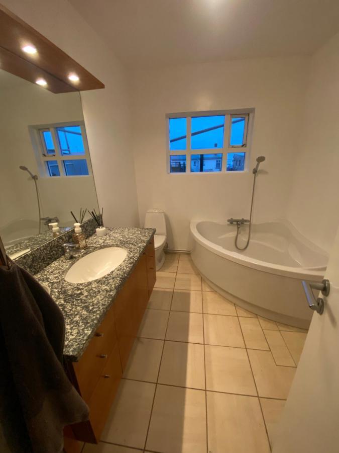 Tungata 4, Sandgerthi 245 Apartment Екстериор снимка